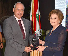 جائزة الياس الهراوي لـ«فرح العطاء»