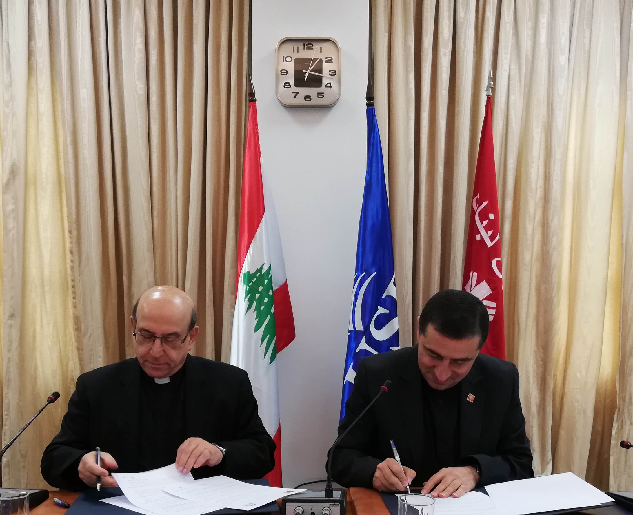 تعاون بين رابطة كاريتاس لبنان وجامعة الروح القدس