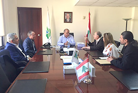 الخطيب: الوزارة تراقب تحسن العمل في معمل معالجة النفايات في صيدا