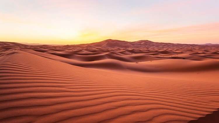 العثور على غبار الصحراء الكبرى