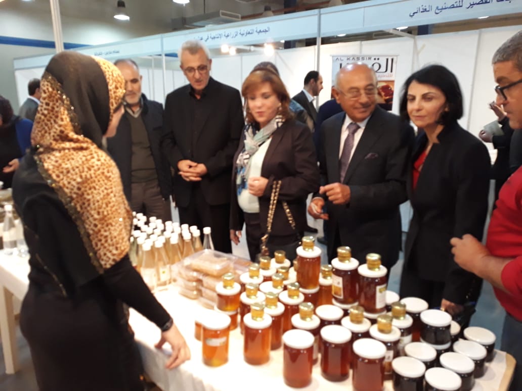 عباس تفتتح معرض «مون بيتك» في صيدا: باب من أبواب دعم المزارعين والمنتجين