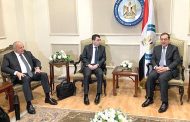 أبي خليل عرض مع  وزير البترول المصري استجرار الغاز الى لبنان