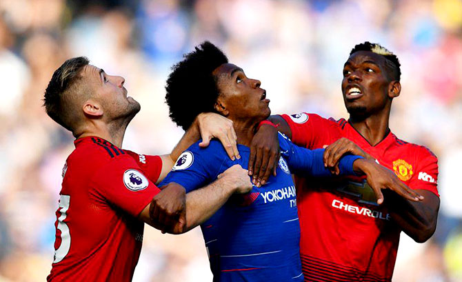 كأس الاتحاد الانكليزي لكرة القدم: تشيلسي - مانشستر يونايتد محط الانظار