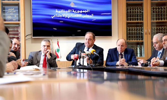 عربيد لإحصاء نسب التخلف عن سداد  الاقساط لاستنباط الحلول