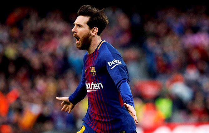 ميسي يقود برشلونة  الى فوز على رايو وفوز السيتي على واتفورد