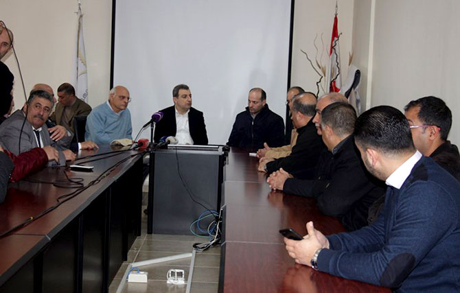 وزير الصناعة يتابع قضيتي الإغراق والرسوم