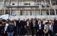 اعتصام في بيروت وإضراب في كل لبنان: المسّ بالرواتب سيفجر «انتفاضة شعبية»