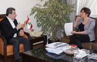 ابو فاعور بحث مع سفيرة كندا تفعيل التعاون الاقتصادي والصناعي