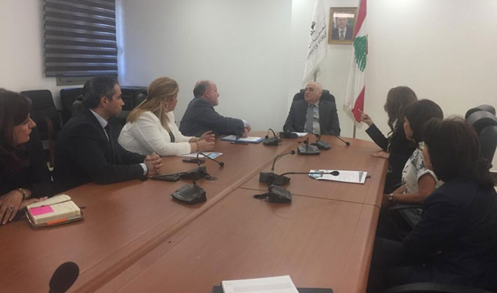 وزير الصحة يلتقي اللجنة العلمية للمنتدى العربي للصناعات الصحيّة