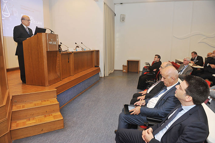 مؤتمر عن قانون الأسواق المالية في جامعة الروح القدس