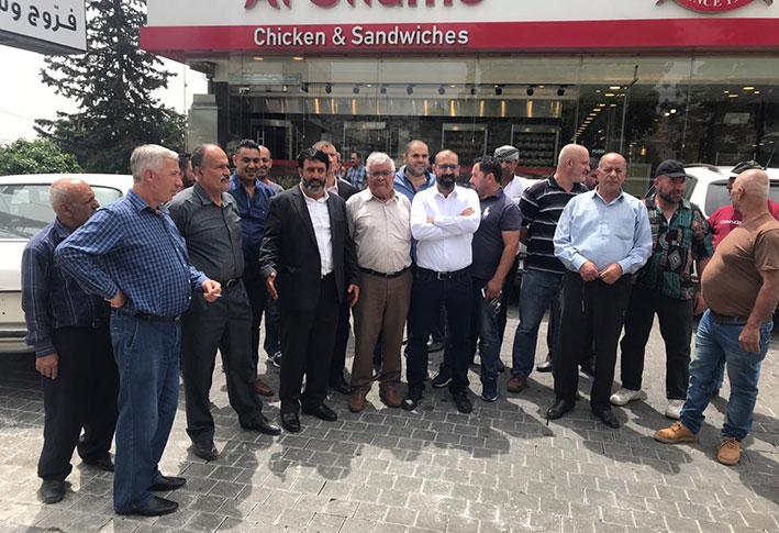 مربو الأبقار الحلوب يطالبون بفرض ضرائب على الحليب والأجبان المستوردة