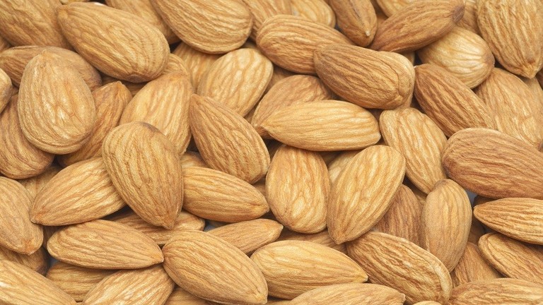 موراد طبيعية فعالة في حرق الدهون