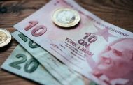 الليرة التركية أقل من قيمتها الحقيقية؟