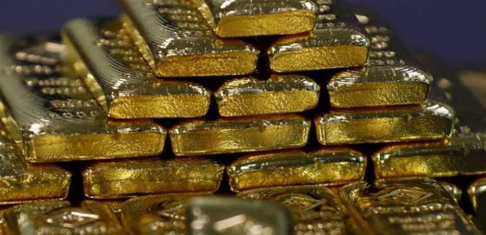 أسعار الذهب تتراجع بفعل صعود الدولار وجني أرباح