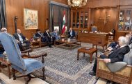 وفد جمعية المصارف برئاسة صفير  عرض أوضاع القطاع مع بري وخليل