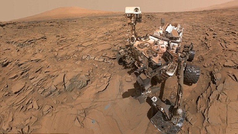 هل تدفق الماء ذات يوم على المريخ؟