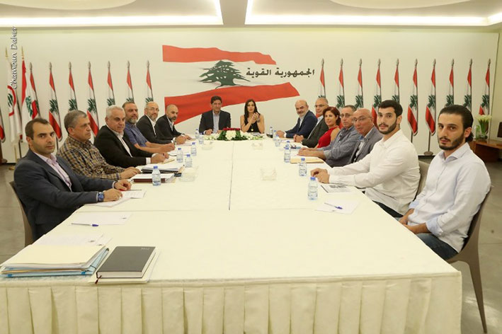 ستريدا جعجع التقت فريق العمل المولج متابعة المشاريع الإنمائية في بشري