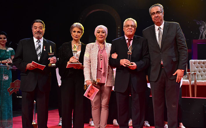 تكريم النجوم في حفل افتتاح المهرجان القومي للمسرح