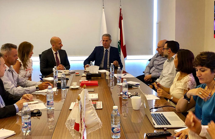 صـرّاف يزور جمعية الـ«فرانشايز»: إجمـاع على التفـاؤل الحذر