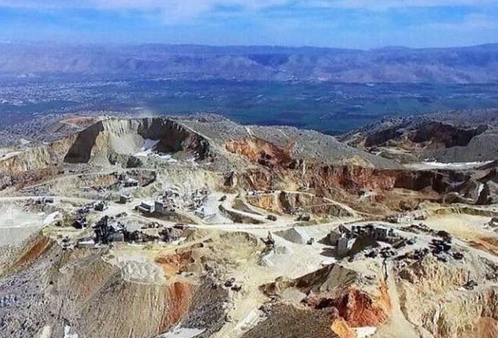 «المبادرة المدنية في عين دارة»: الكسارات تعمل تحت أعين المخافر