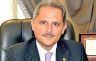 حمود يبشر بتسهيلات مصرفية للحصول على الدولار والليرة