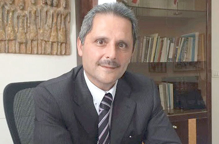 حمود: البنك المركزي  لن يترك البلاد لفوضى رفع الدعم