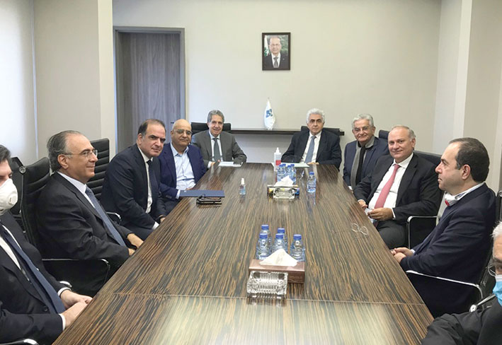 صفير: المصارف باشرت بتحويل المبالغ المناسبة للطلاب