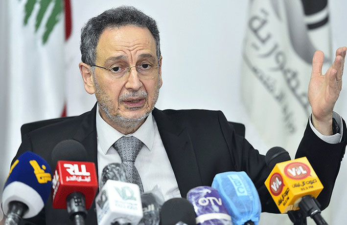 نعمة يطمئن: لا مشكلة قمح في لبنان والمخزون يكفي شهراً