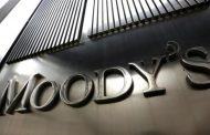 وكالة Moody’s تخفض تصنيف ديون بريطانيا إلى 