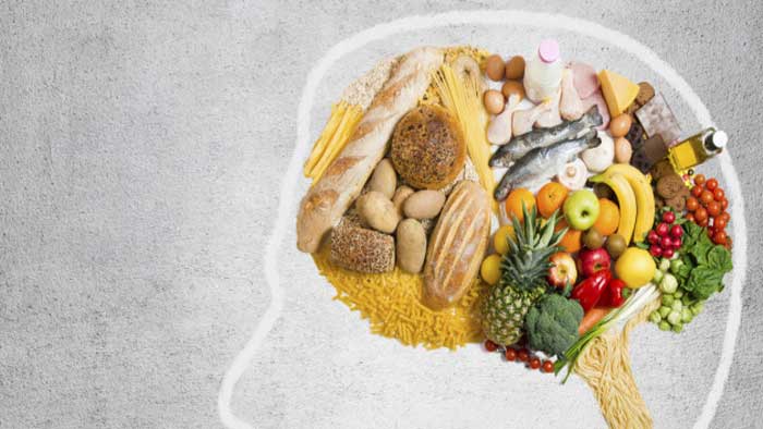 أطعمة ومشروبات يجب الامتناع عن تناولها في حالة الصداع