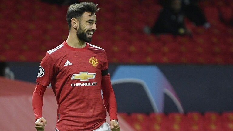 مكافأة يحضرها مانشستر يونايتد لنجمه البرتغالي فيرنانديز