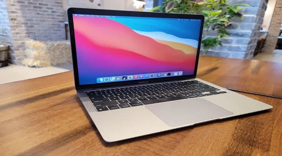 آبل تحمي حواسبها وتجعلها أكثر عملية عبر تحديث macOS