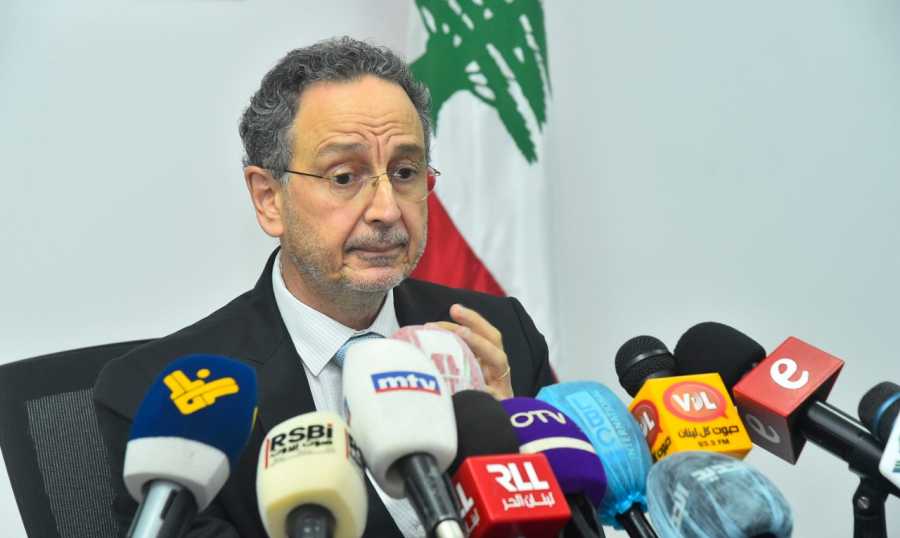 وزير الاقتصاد يُصدر تعميماً عن إعادة فتح القطاع التجاري