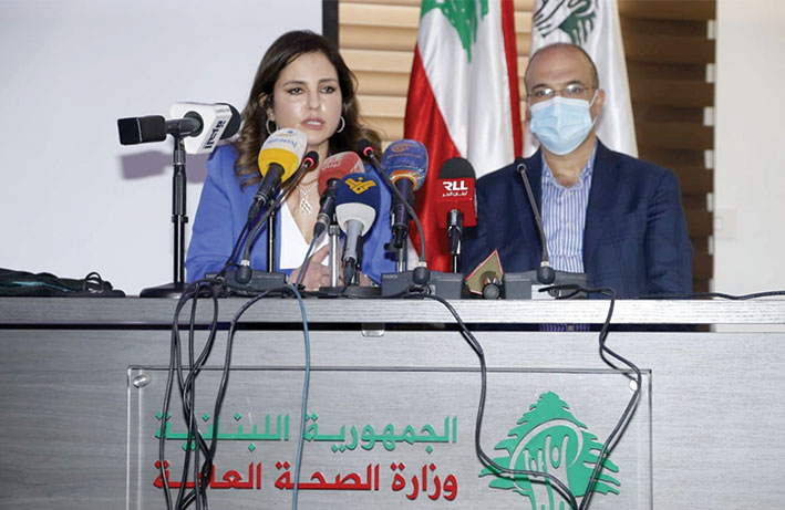 عبد الصمد أطلقت ووزير الصحة حملة تلقيح الإعلاميين