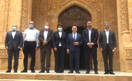 وفد من بلدية طرابلس يزور السفيرة الفرنسية