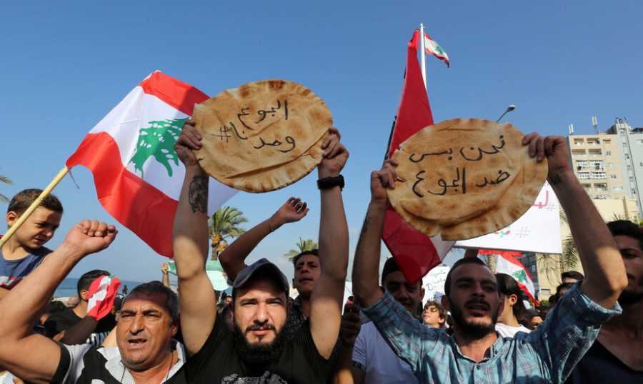 سعر ربطة الخبز فوق الخيال؟؟!!