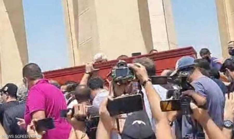 الوداع الاخير للفنانة دلال عبد العزيز