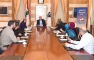 مولوي يستمع لمطالب الاتحاد العمالي ونقابة تجّار الفاكهة والخضار