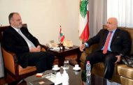 بوشكيان يتابع برامج البنك الدولي
