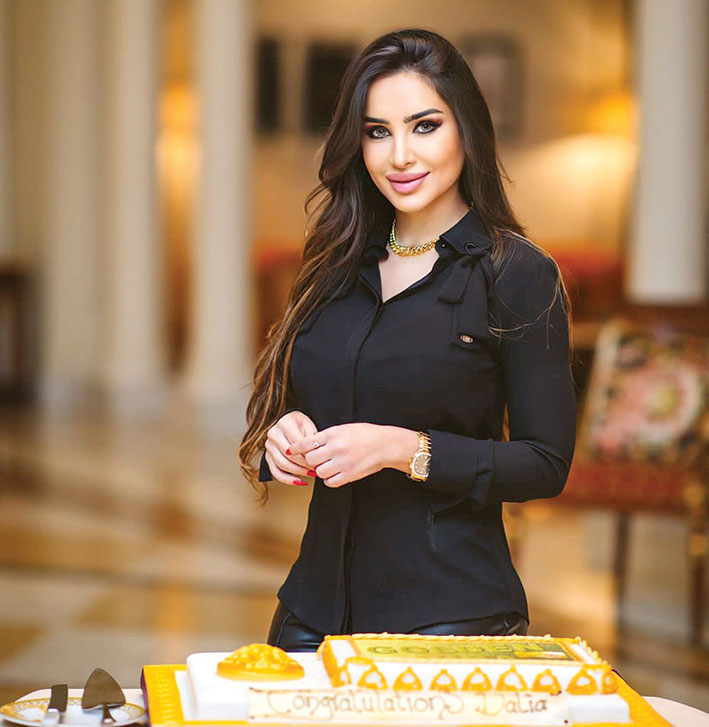 بعد إنجازاتها الخيرية ومساعدة الفقراء داليا كريم تحصل على الإقامة الذهبية في الإمارات