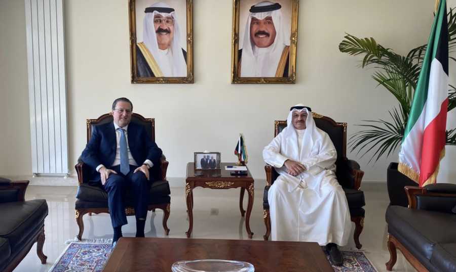 شقير يلتقي سفير الكويت