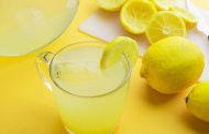 7 أسباب تجعلك تضيف الليمون إلى ماء الشرب