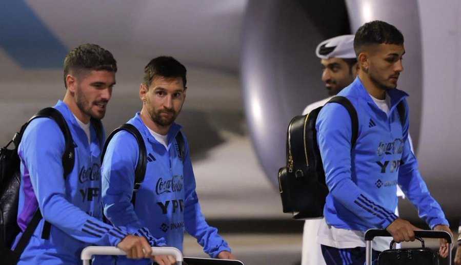 وصول المنتخب الأرجنتيني إلى قطر