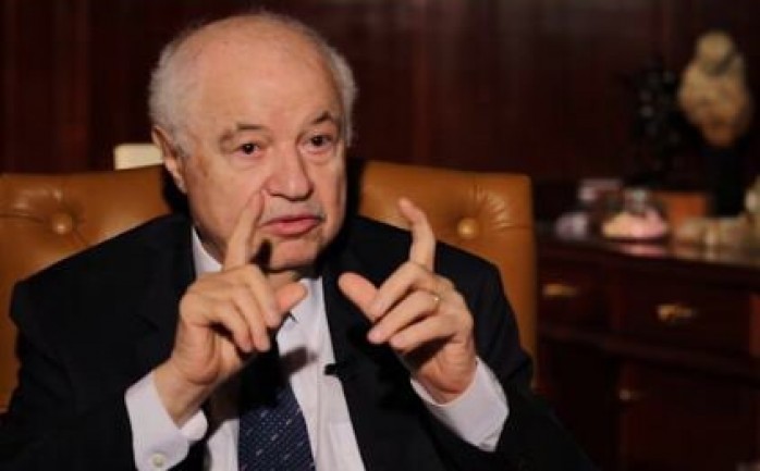 أبو غزالة يقترح اقامة نظام تعليمي رقمي مواز للتعليم الحضوري
