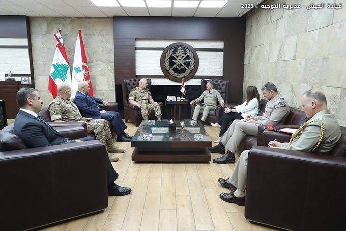 كبير مستشاري وزارة الدفاع البريطانية يزور لبنان