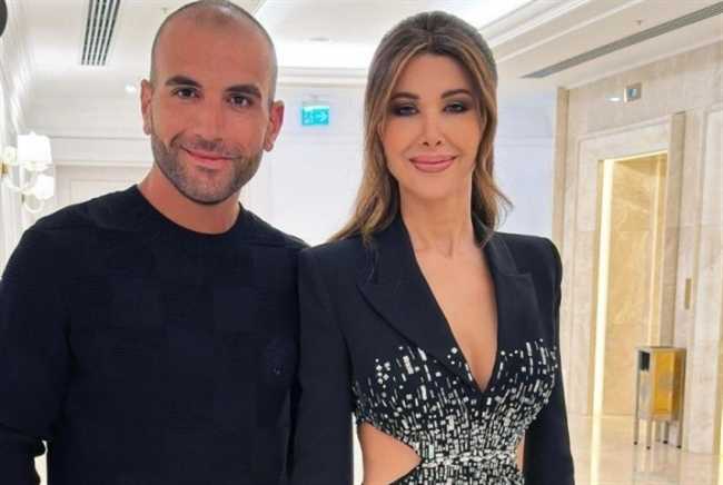 نانسي عجرم تتجاهل الهجوم الذي تعرضت له بعد انتشار صور لها مع مدون 