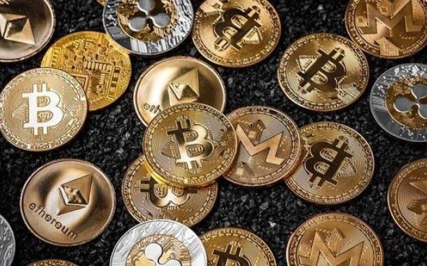 المملكة المتحدة تدرس رفع حظر على شراء منتجات عملات مشفرة متداولة في البورصة