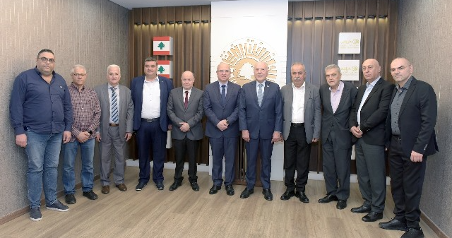 دبوسي يلتقي وزير العمل: الرواتب العادلة والمشاريع الكبرى مفاتيح النهوض بلبنان