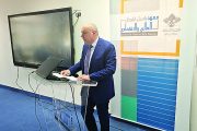 المعراوي يفتتح برنامجاً في 