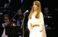 فوربس تصف فيروز بالأسطورة وترفض تصنيفها مع باقي الفنانين